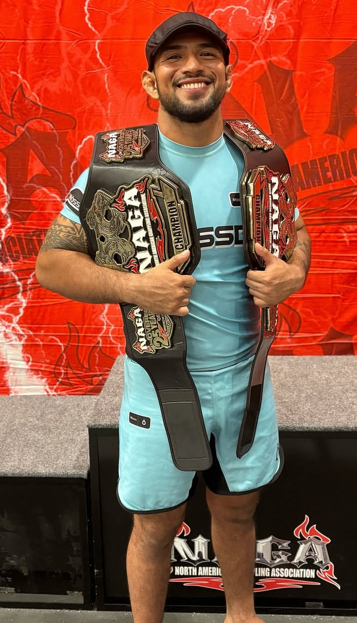 Bon Sheekey — NAGA double champion